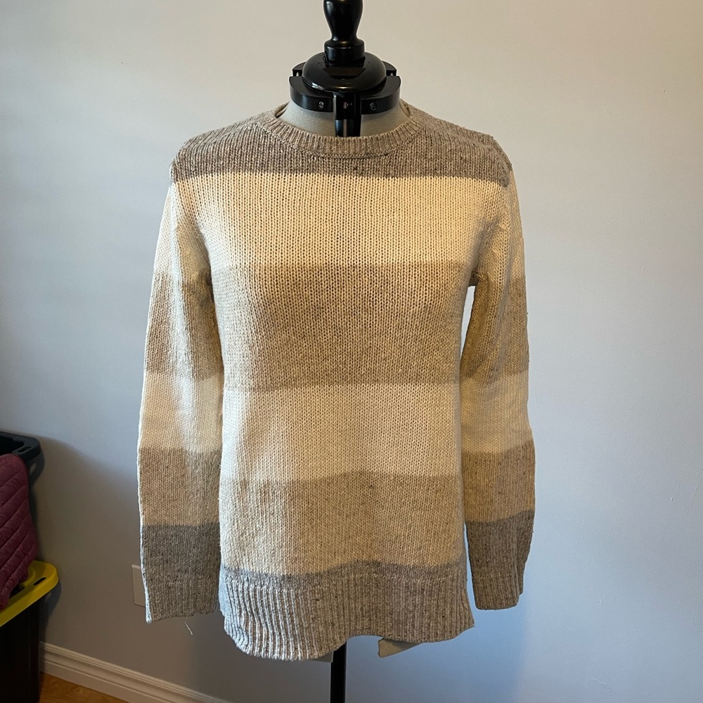 Banana republic striped sweater